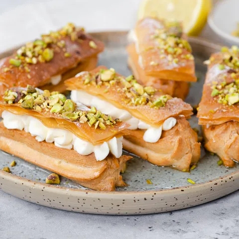 Baklava ekleri