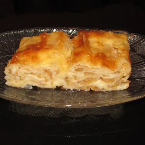 Puding pita sa jabukama