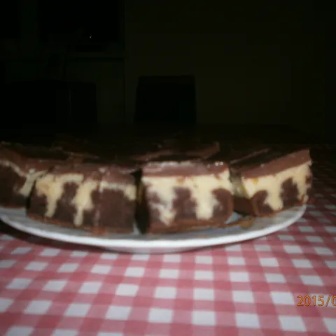 Kolač s pudingom
